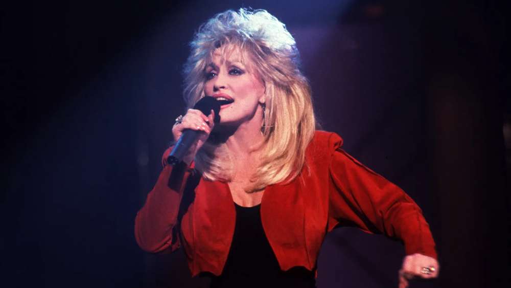 Dolly Parton 2025